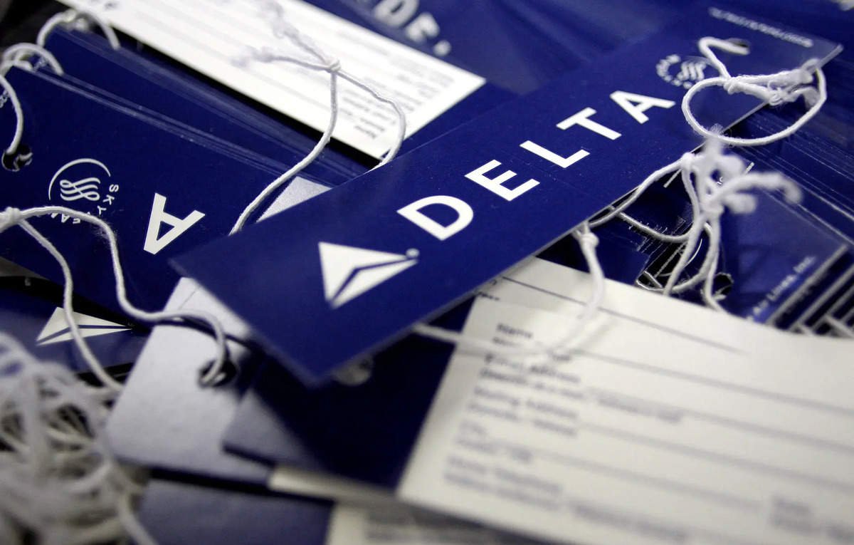 Passengers exact 'revenge' on Delta Airlines following flight delays